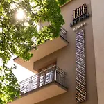 Liv\'Inn Aparthotel